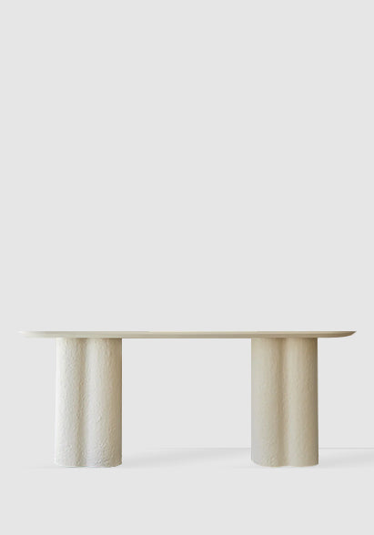 SOLIS MODERN CONSOLE